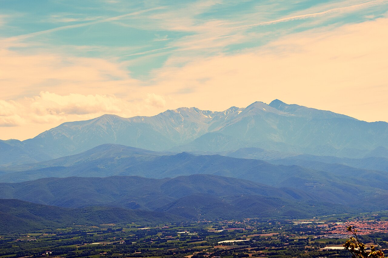 Massif du Canigou - sommet sacré des Catalans à 2 785 m