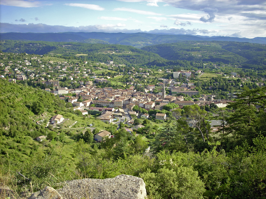 Le village des Vans, au cœur des Cévennes ardéchoises, où se cache Likoké