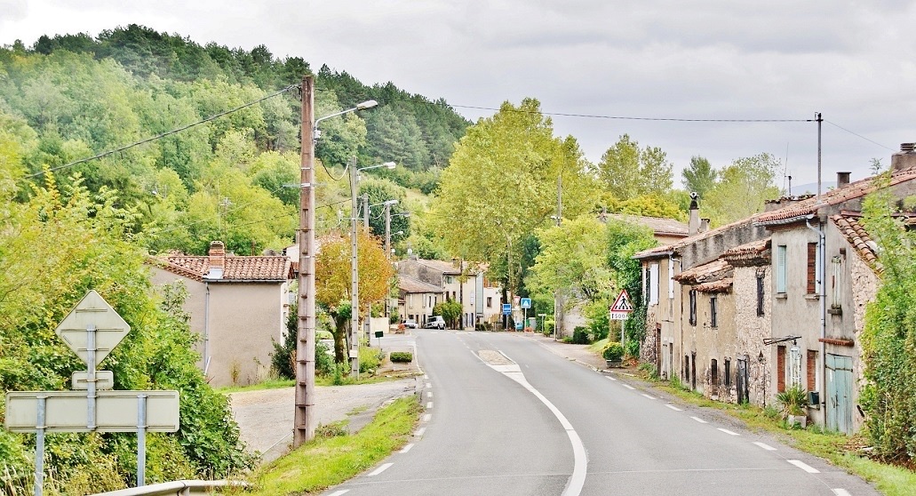 La commune de Payrin-Augmontel, écrin de la Villa Pinewood, seule table étoilée du Tarn