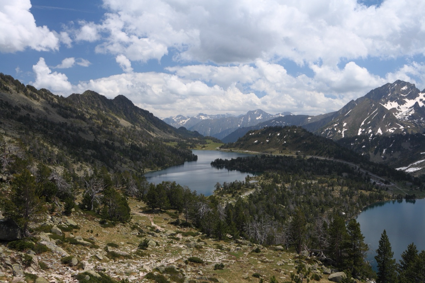Lacs d'Aubert et d'Aumar dans la réserve naturelle nationale du Néouvielle, à plus de 2 100 mètres d'altitude